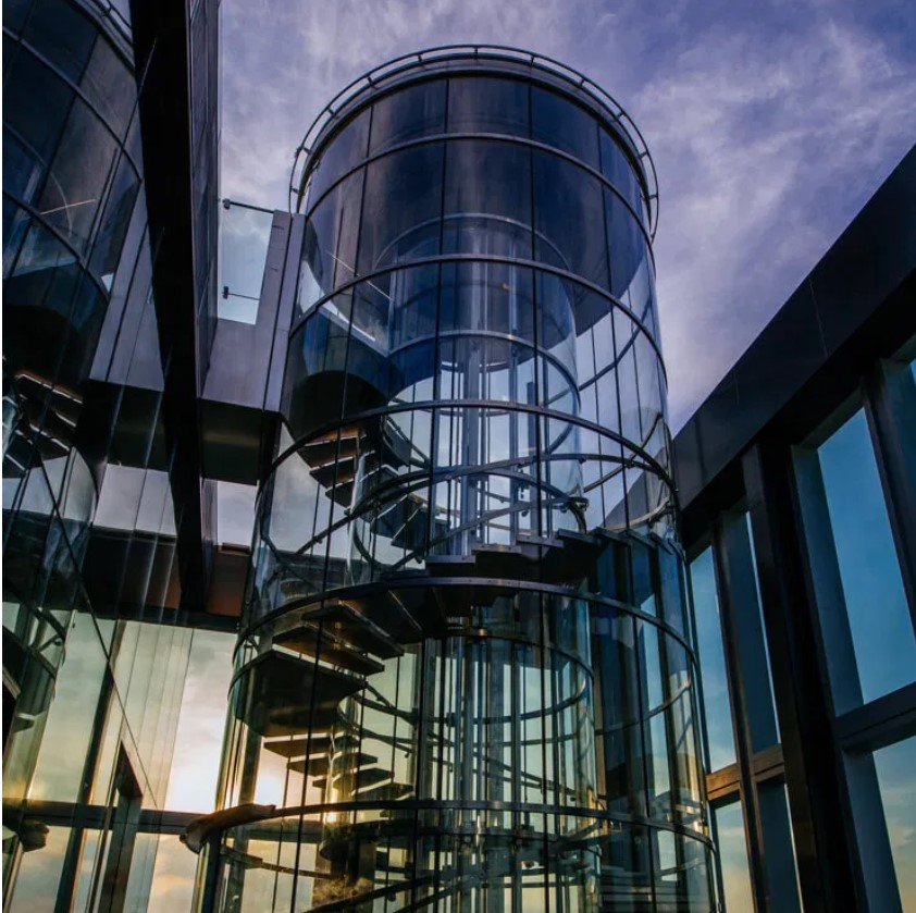 שלב 2 - קומה 75 מעלית זכוכית הידראולית SKYWALK